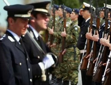 Τσίπρας: 820 εκατ. ευρώ αναδρομικά στους ένστολους μέχρι το τέλος του μήνα